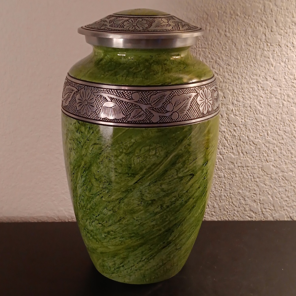 GORGEOUS VTG Green Enamelware 11" Lidded Urn.